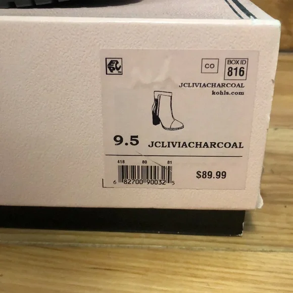 Gray Suede heeled boots with gold accents Women’s size 9 1/2 - Picture 2 of 5